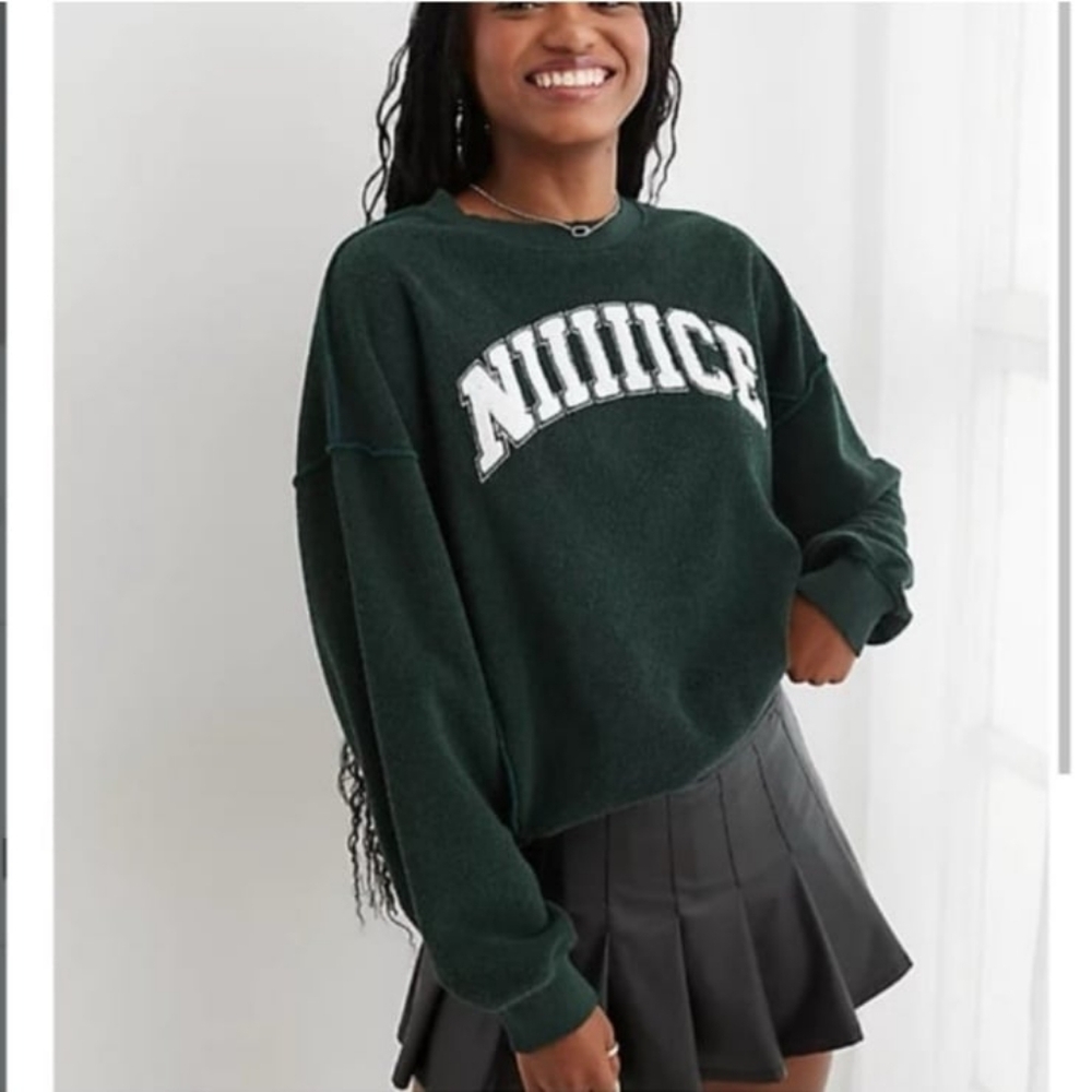 Aerie The Chill Crewneck Terrycloth 'NIIIICE' Sweatshirt - Hunter Green Large